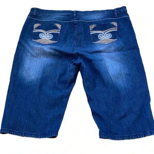 Plus Size Blu Vineyard Size 18W Short Pants Bermuda With Fancy Back Pockets